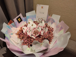 27 Gift & Flowers