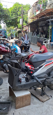 555 JBB Press Rawamangun Jakarta Timur
