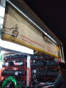 AB BAN MOTOR & Tambal tip top