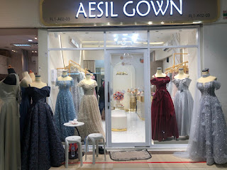 AESIL GOWN
