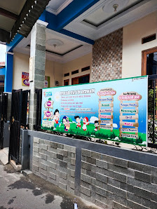 Ahe Ciracas Rumah Belajar LIzam
