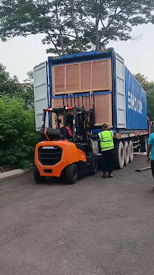 AHMovers spesialis jasa pindahan