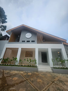 AIS Medika Clinic