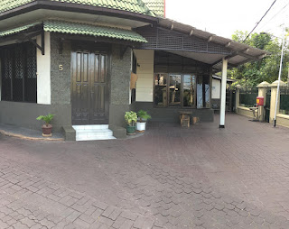 Akupuntur "Tusuk Jarum Orang" Emile B.S. Tjahjokoesoemo