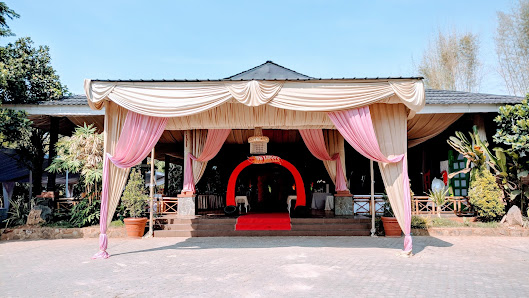 Al Kenzie Convention Hall