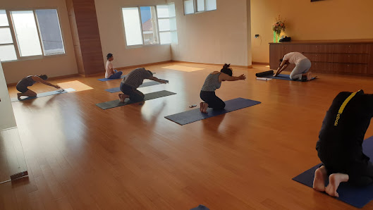 AM Yoga Jakarta