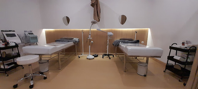 Ambrosia Klinik dan Estetik Pasar Baru
