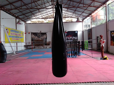 Andy MuayThai