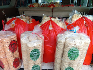 ANEKA kue kering & snack Sumur Batu