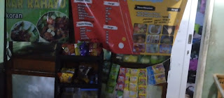 Angkriangan kedai naura