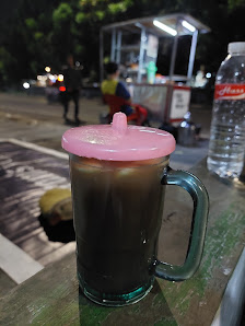 Angkringan susu jahe merah Bang Ocid - Kemayoran
