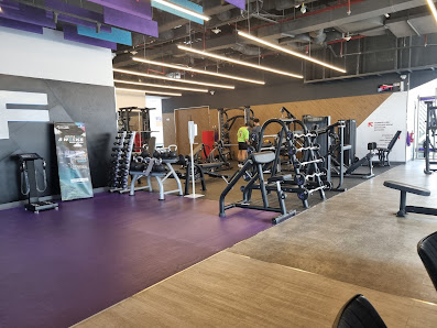 Anytime Fitness Simatupang