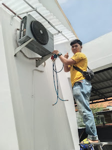 Apik teknisi bujang Minang