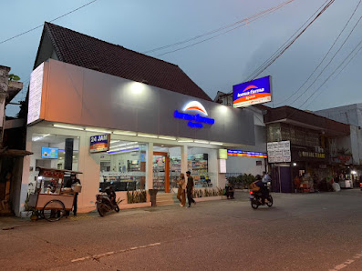 Apotek Kimia Farma Merdeka Bogor (Alat Kesehatan, Poli Dokter, Food Supplement)