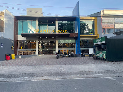 Apotek Roxy Alur Laut