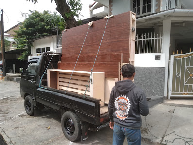 AQIL TRANS ( Jasa Angkut Barang dan Pindahan )