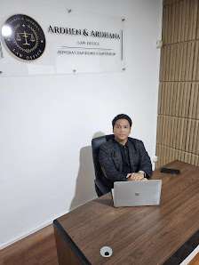 Ardhen & Ardhana Law Office