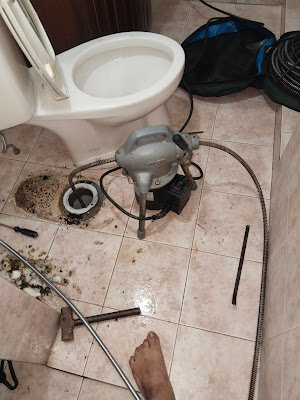 Ardy Plumbing Service | Jasa Service WC Saluran Mampet