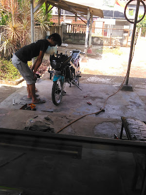 ARYA GUNA MOTOR