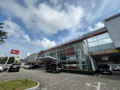 Astra Daihatsu Pluit