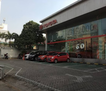 Auto2000 Salemba