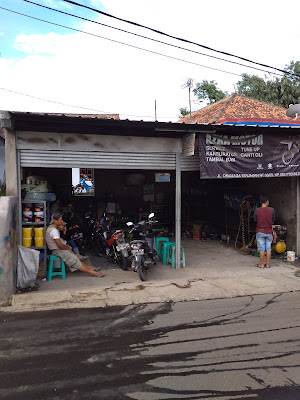 Azka Motor