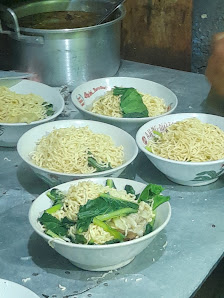 BAKMI KARIM
