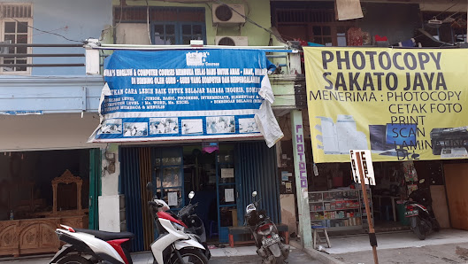 BaseCamp KBGB ROMA (ROROTAN MALAKA BERSATU)