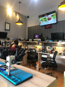 Batanghari iStore & Service