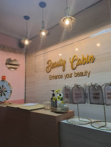 Beauty Cabin