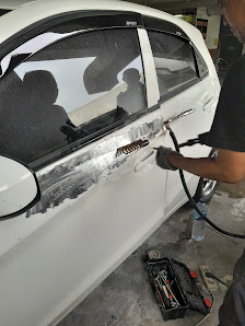 Bengkel bintaro tira body repair