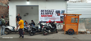 Bengkel kumpul motor