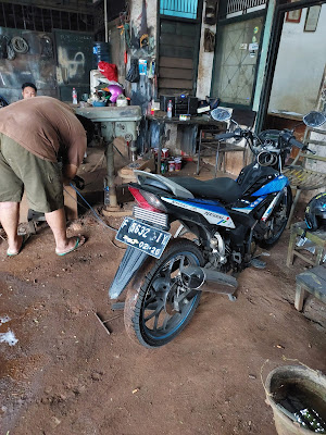 Bengkel Las Tiga Saudara