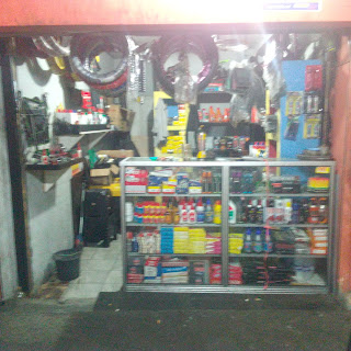 Bengkel Mata Motor Crew