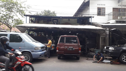 BENGKEL MOBIL BONGKI