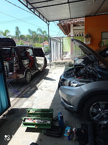 BENGKEL MOBIL PANGGILAN DIBALI 24 JAM