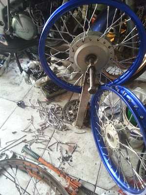 Bengkel Momon