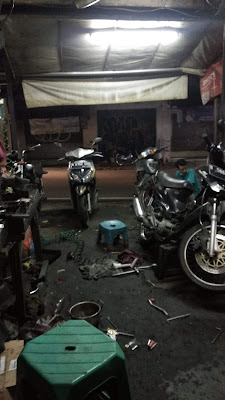 Bengkel motor AMO