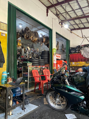 Bengkel Motor Cipluk