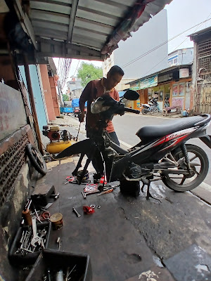 BENGKEL MOTOR JAJANG