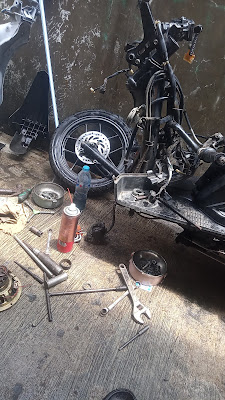 bengkel motor kuku ireng