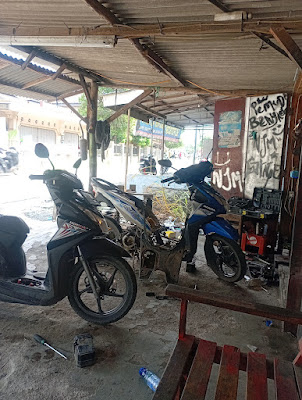 Bengkel motor NJM