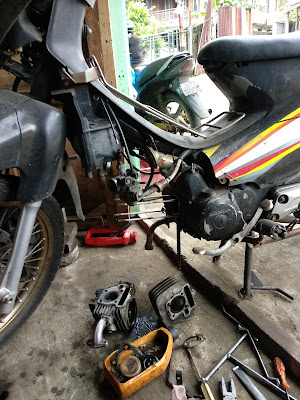 Bengkel Motor QQ Pink