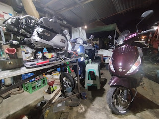 Bengkel motor vespa kamukaku