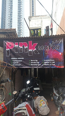 Bengkel pink motor