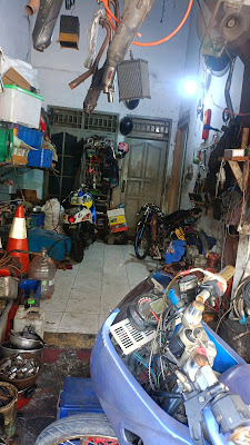 Bengkel sepeda Dedi Goes