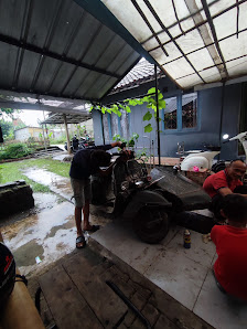 Bengkel Vespa Agus Langgir