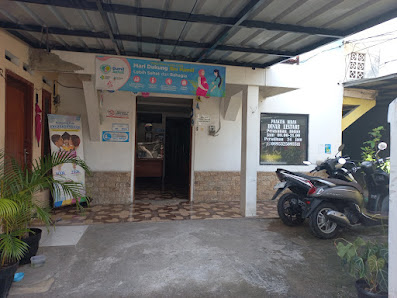 Bidan Dinar Lestari