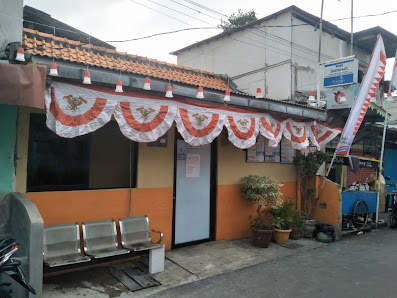 Bidan Surminah