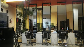 Black Salon